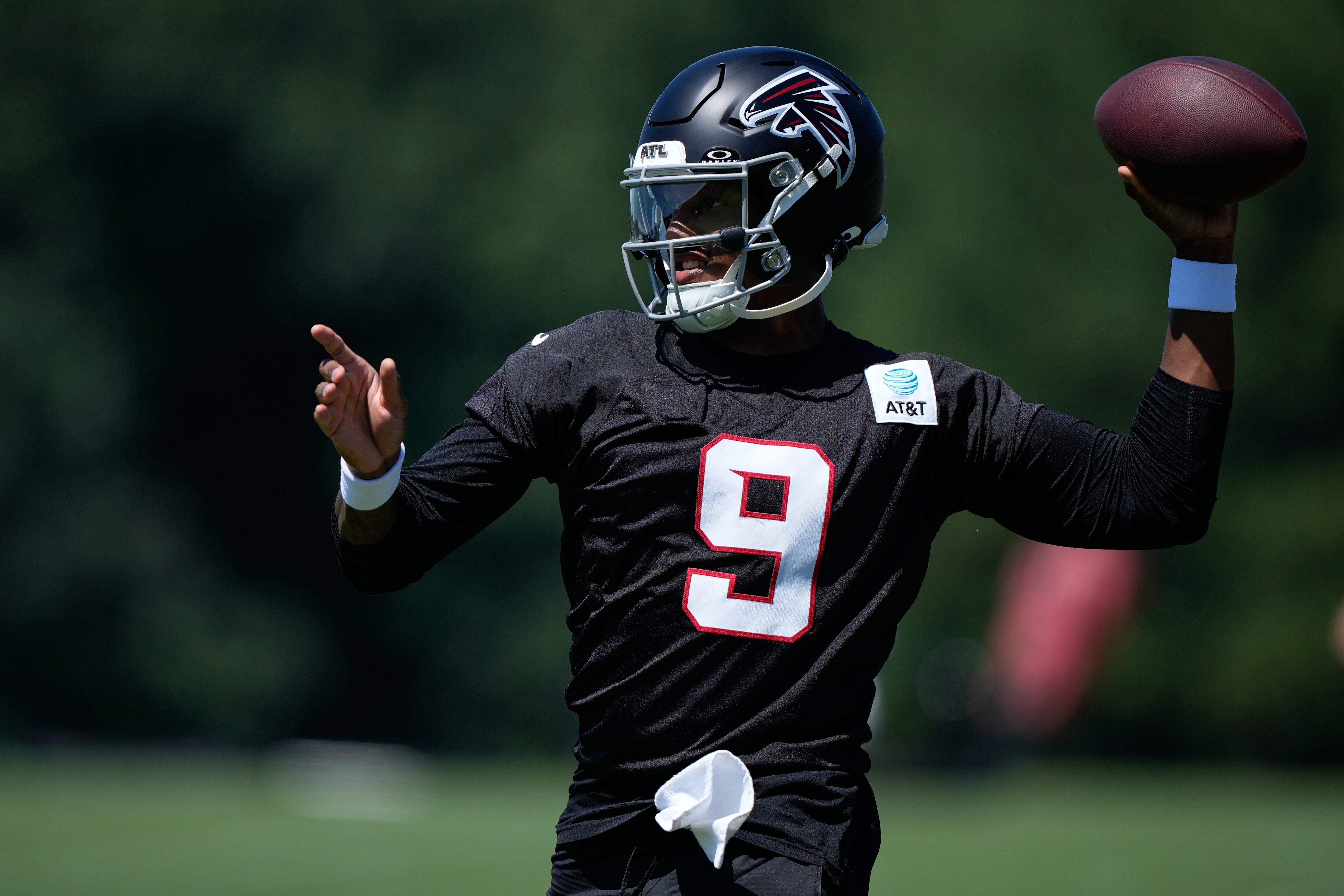 Packers Defense Focuses on Penix Jr. and Robinson Ahead of Falcons Matchup