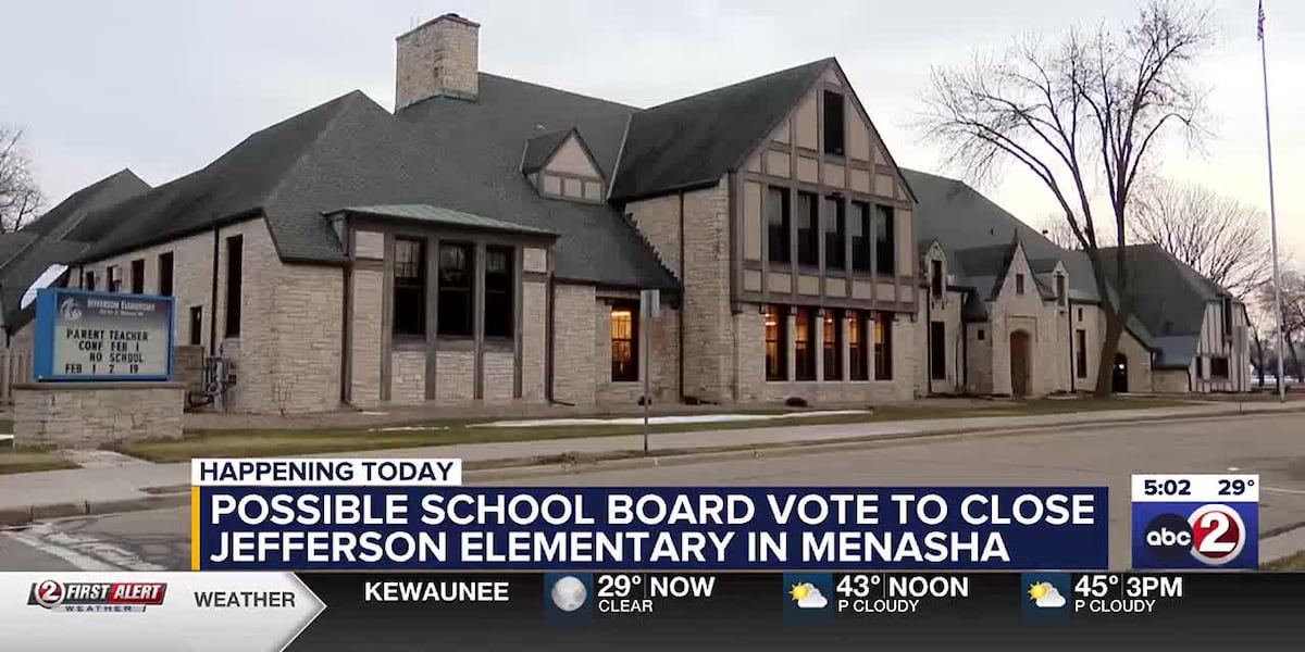 Menasha school board expected to vote on school closing