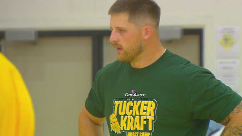 tucker kraft smoking cigarettes #20 Packers POV: Tucker Kraft is next. Packers