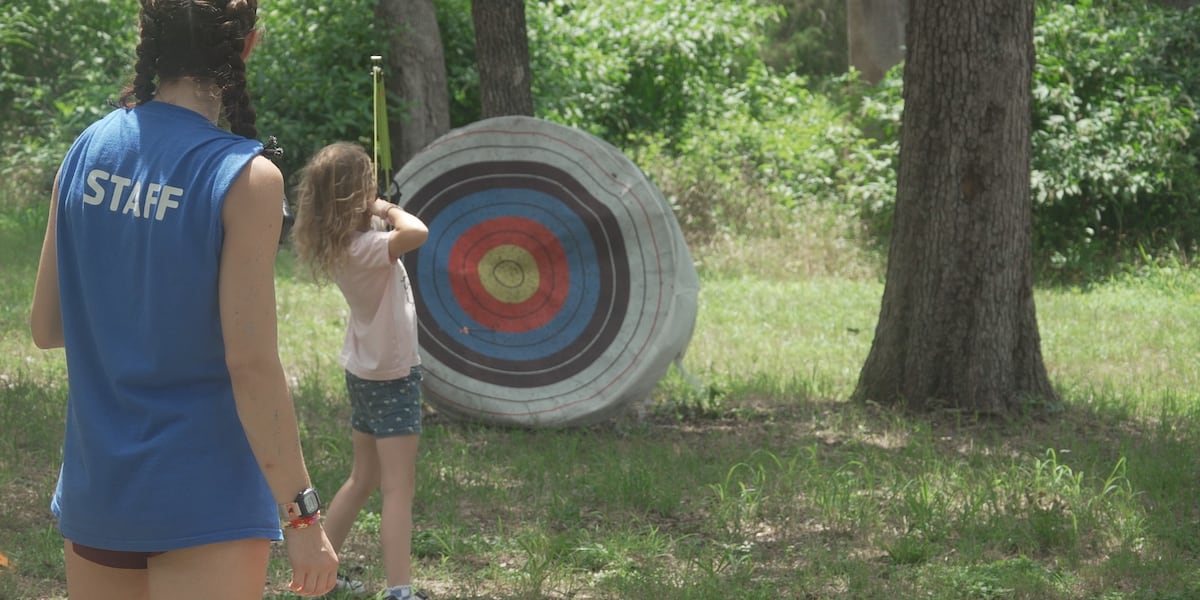 How to choose the right summer camp for your child