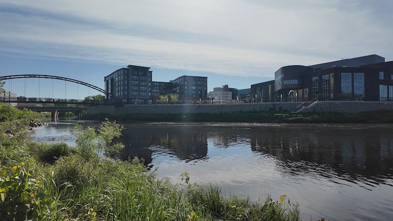 Man dies trying to cross the Chippewa River after fleeing the scene of a fight