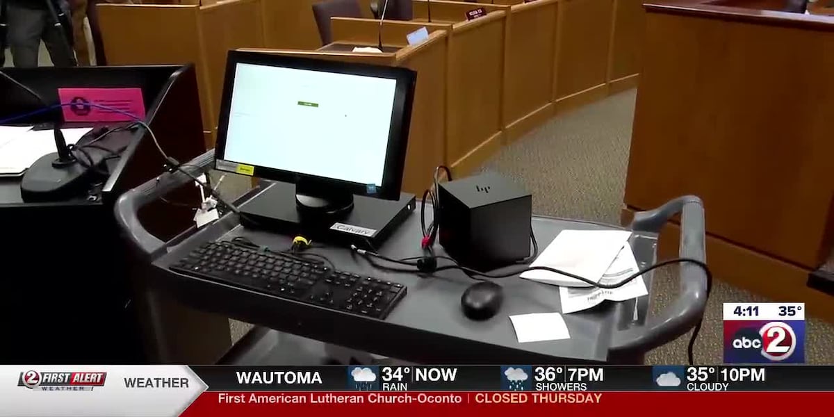 Stick E Poll Green Bay demonstrates new electronic poll book system ahead of spring ...