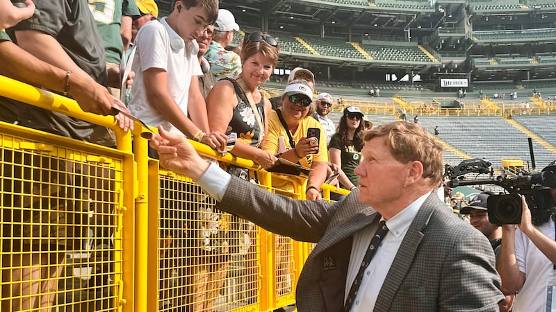 Former Packers president & CEO Mark Murphy joins UWGB in brand new role