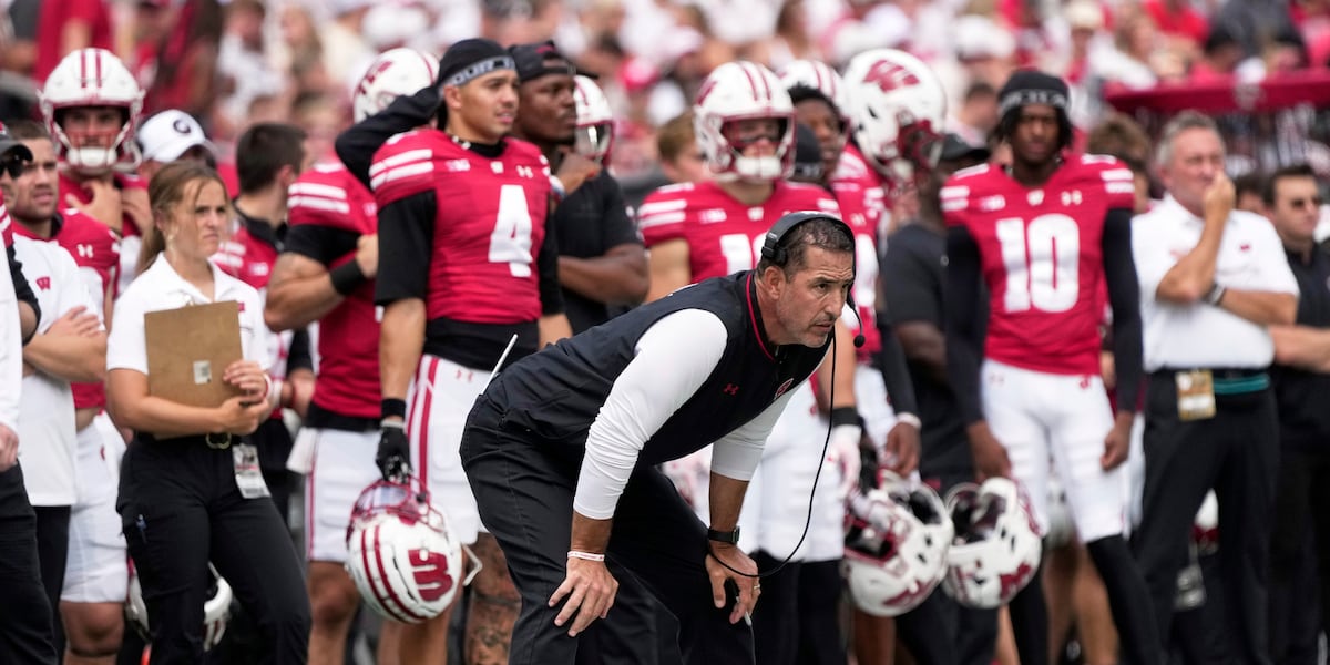 Badgers embarrassed by Maryland 27-10