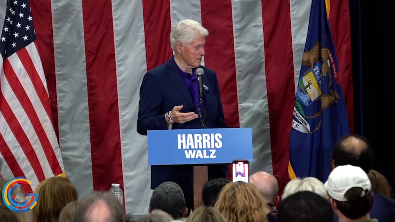 House panel votes to hold Clintons in contempt