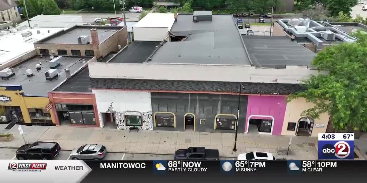 Green Bay building, home of Safe Haven and New Day Women's Center, condemned after roof partially collapses