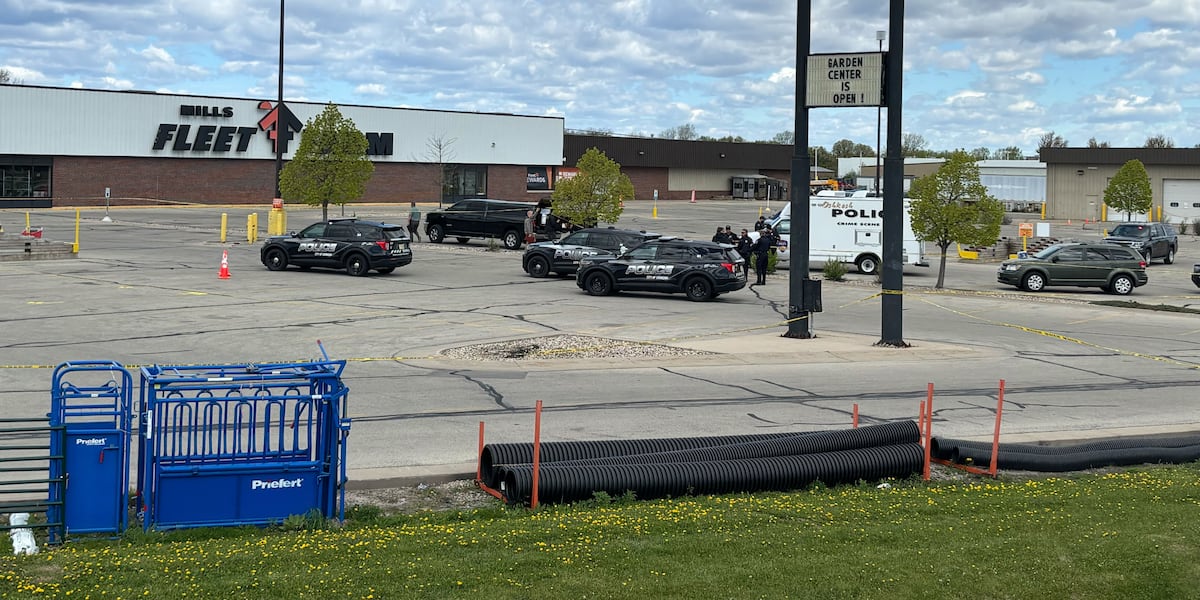 Man hospitalized after officer-involved shooting at Oshkosh Fleet FarmPolice were called about a man with a handgun at 8 a.m.