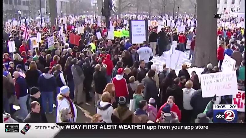 Wisconsin judge puts temporary hold on ruling restoring collective bargaining rights